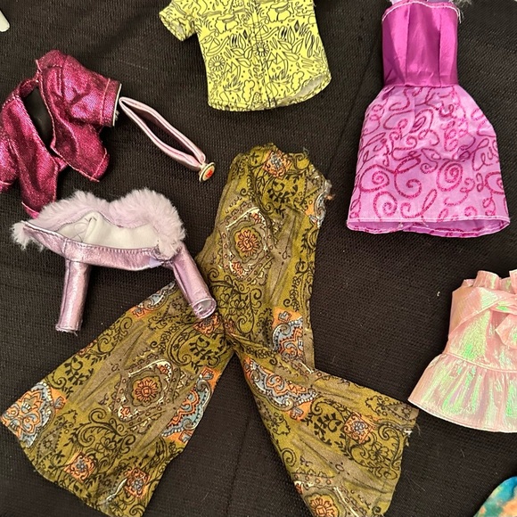 Vintage Collectable And Modern Lot Of Barbie Clothing 12 Items - Picture 2 of 6